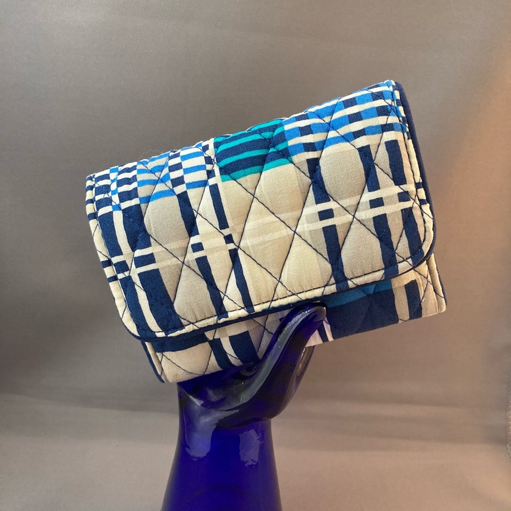 Vera  Bradley Santiago quilted wallet
